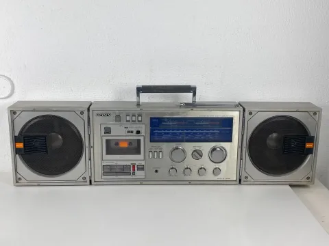Sony CFS-88S Boombox Ghettoblaster Stereo Radio Cassette Recorder