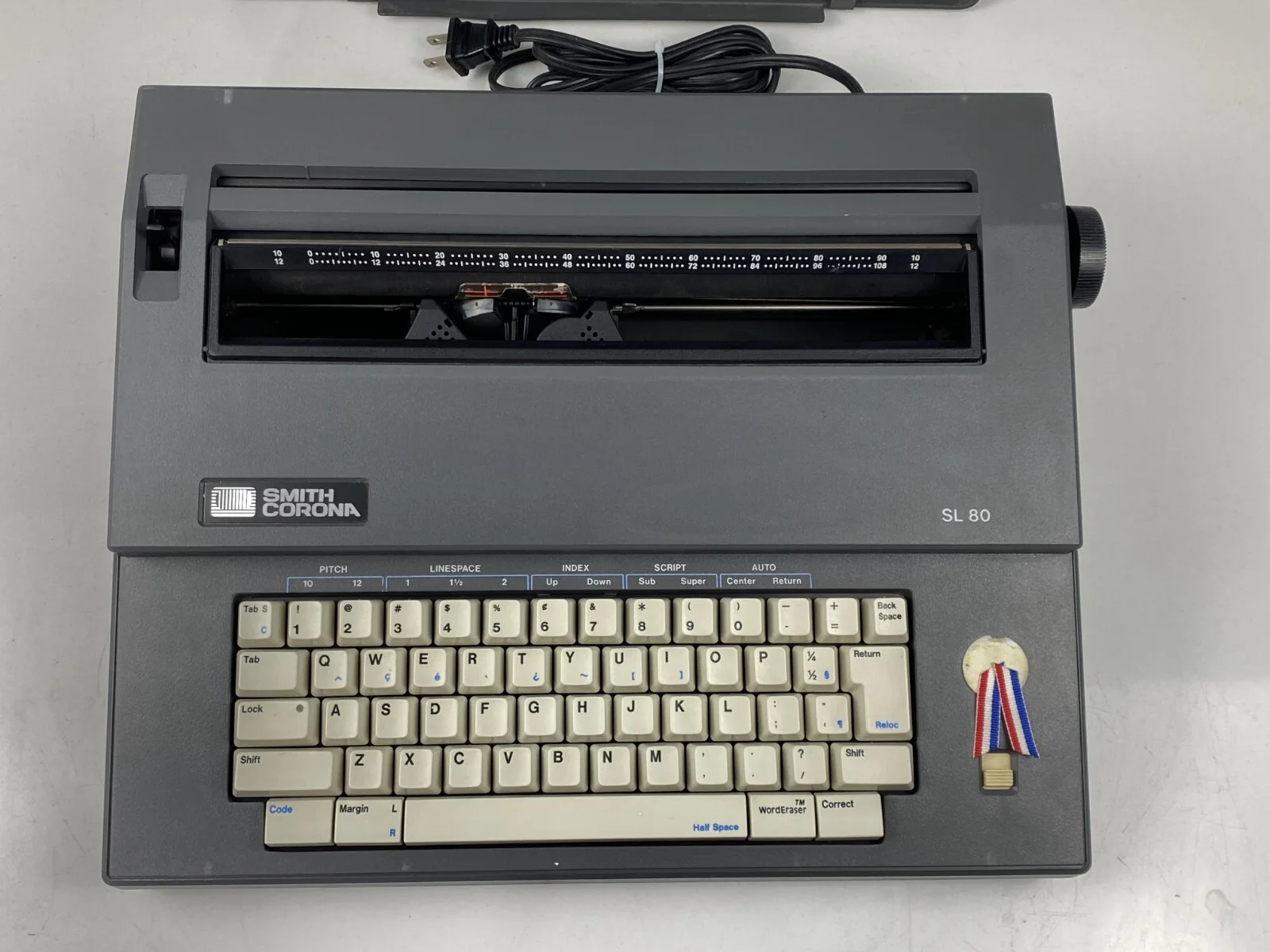 Smith Corona SL-80 آلة كاتبة معالج كلمات كهربائية شريط
