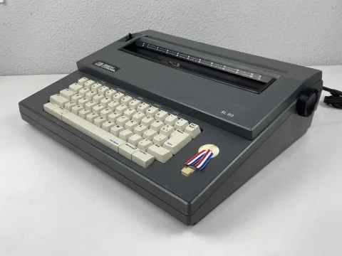 Smith Corona SL-80 آلة كاتبة معالج كلمات كهربائية شريط