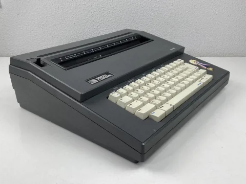 Smith Corona SL-80 آلة كاتبة معالج كلمات كهربائية شريط