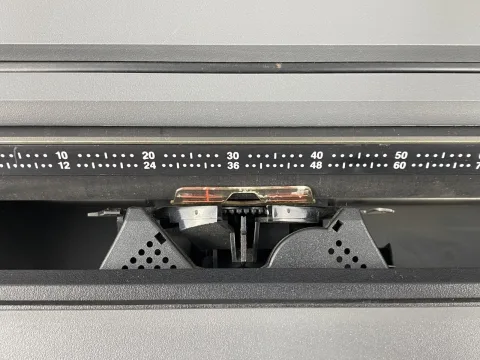 Smith Corona SL-80 آلة كاتبة معالج كلمات كهربائية شريط