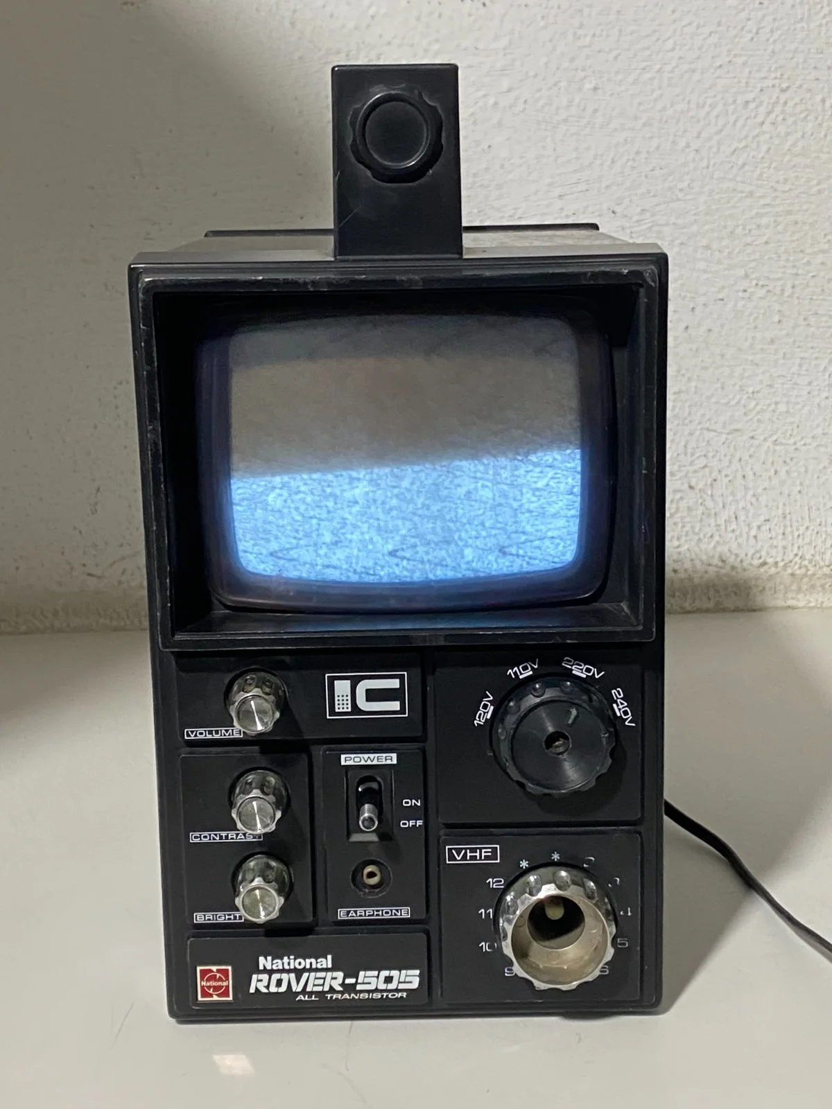 National IC Commando TR-505 TV CRT 1970's Retro