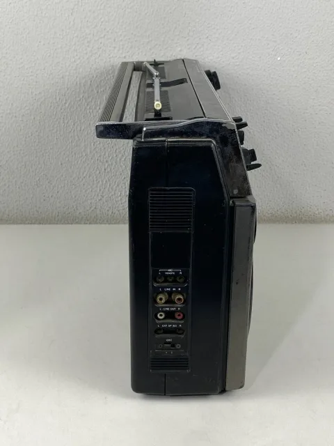 Old School Aiwa 950 Boombox Radio Cassette TPR-950A Ghettoblaster