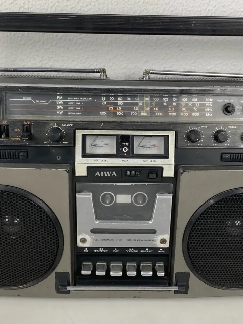 Old School Aiwa 950 Boombox Radio Cassette TPR-950A Ghettoblaster