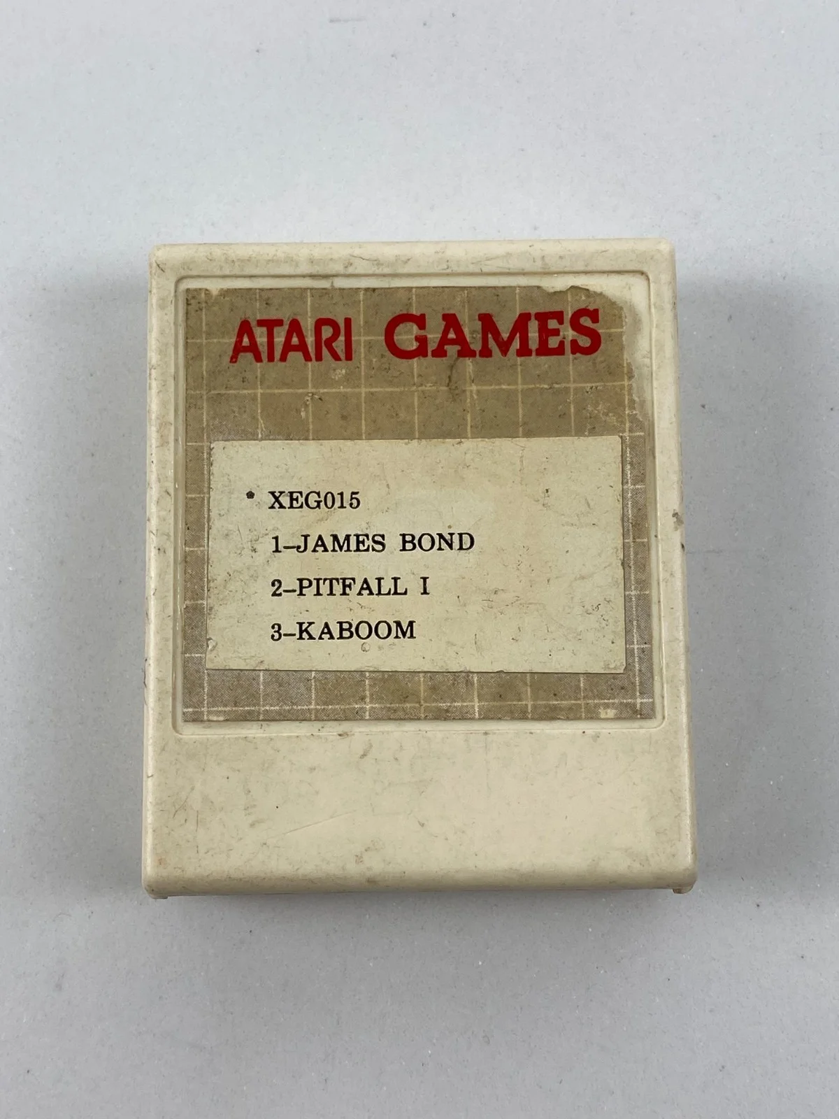 Atari Games 400 800 XL XE James Bond Pitfall Kaboom Arabic multi Cartridge
