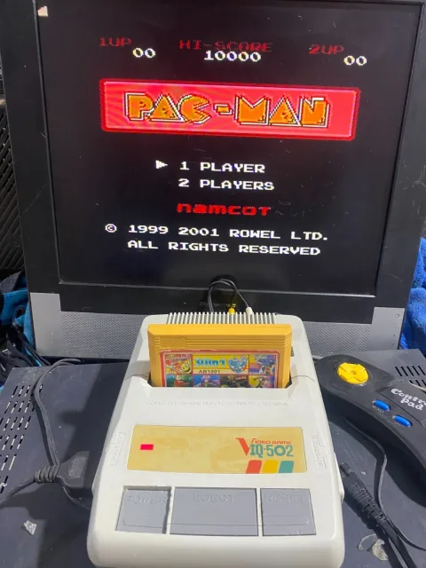 Micro Genius VIQ-502 Famiclone Famicom Video Game Console كمبيوتر العائله