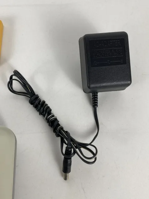 Micro Genius VIQ-502 Famiclone Famicom Video Game Console كمبيوتر العائله