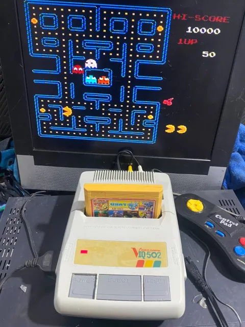 Micro Genius VIQ-502 Famiclone Famicom Video Game Console كمبيوتر العائله