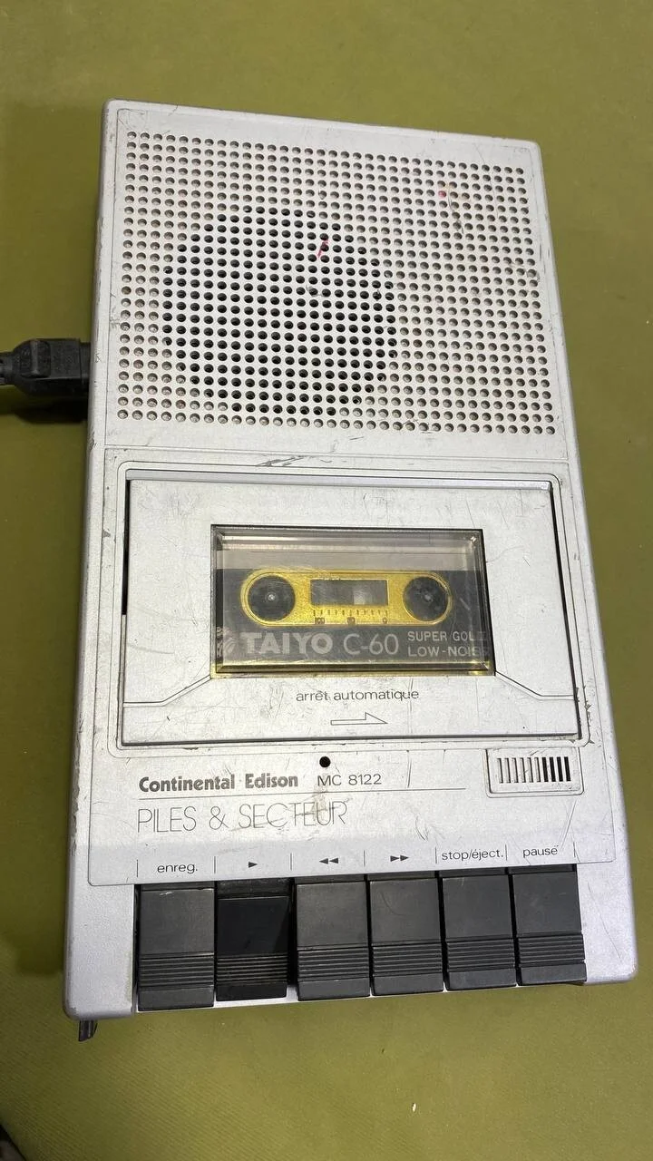 Continental Edison MC8122 Piles & Secteur cassette recorder player