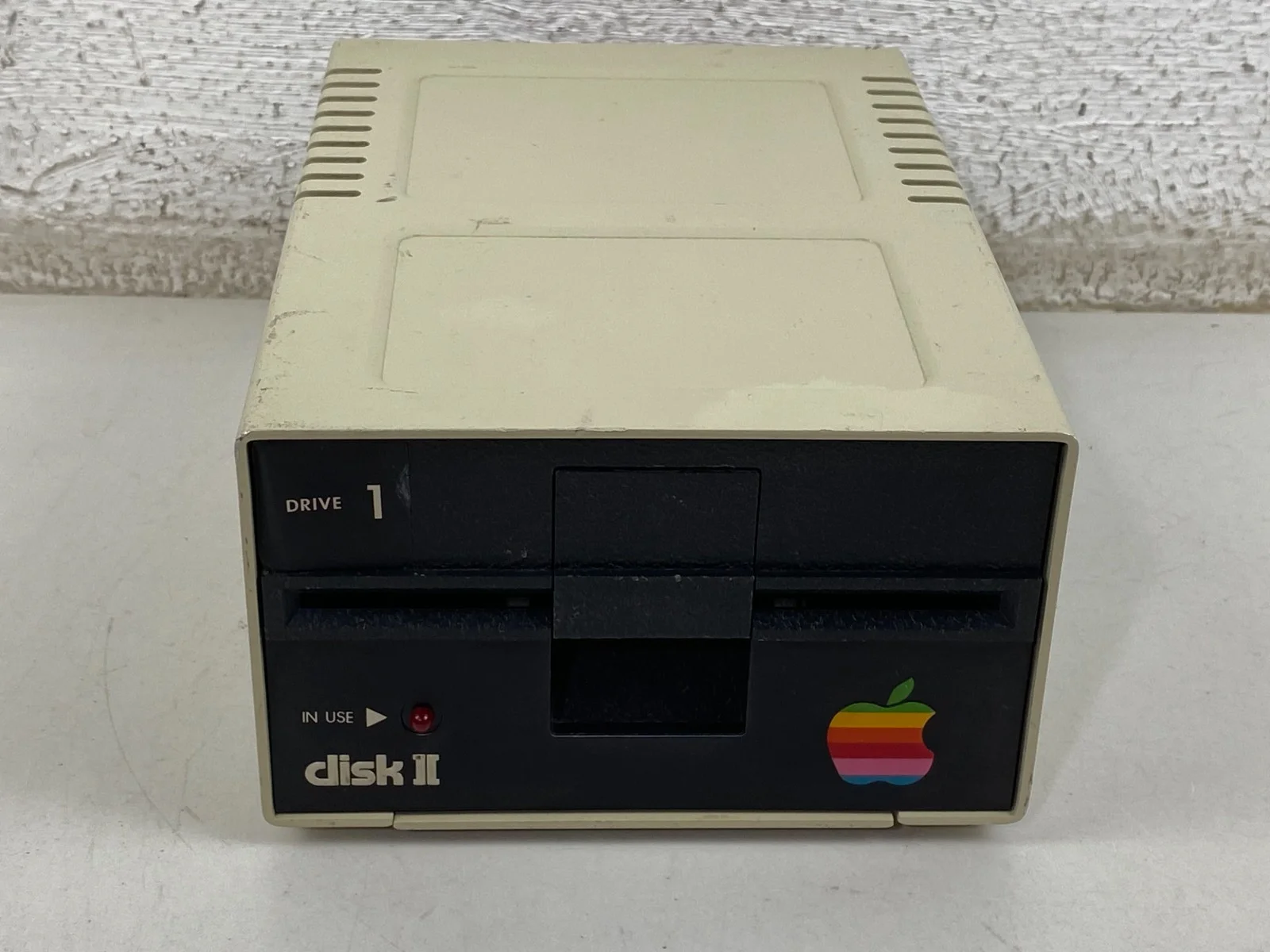 Apple A2M0003 - Disk II - 5.25" External Floppy Drive