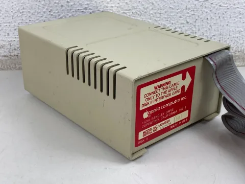 Apple A2M0003 - Disk II - 5.25" External Floppy Drive