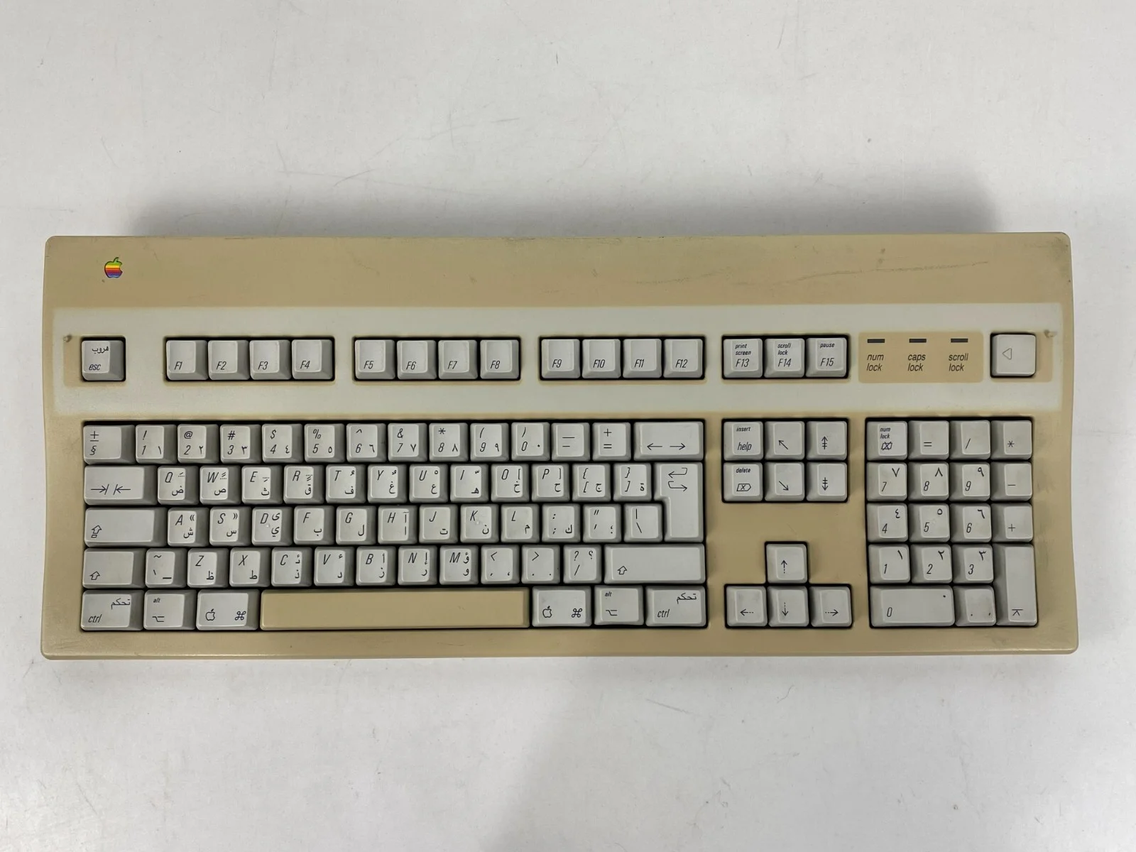 لوحة مفاتيح Apple Macintosh II Extended عربية وإنجليزية عائلة نموذج M3501