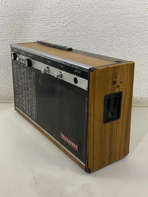 Telefunken Atlanta 101 Portable Transistor Radio