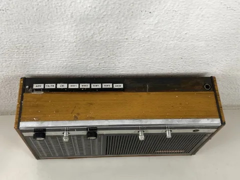 Telefunken Atlanta 101 Portable Transistor Radio
