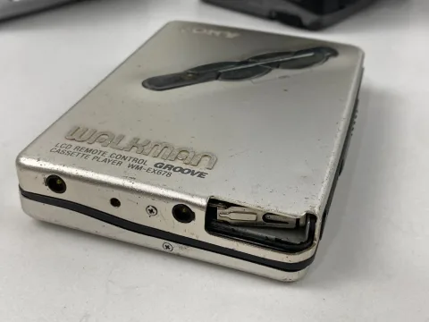 Sony Walkman MZ-R30 / WM-EX678 / WM-BF23 /WM- FS499 /Panasonic RQ-SW45 Cassette