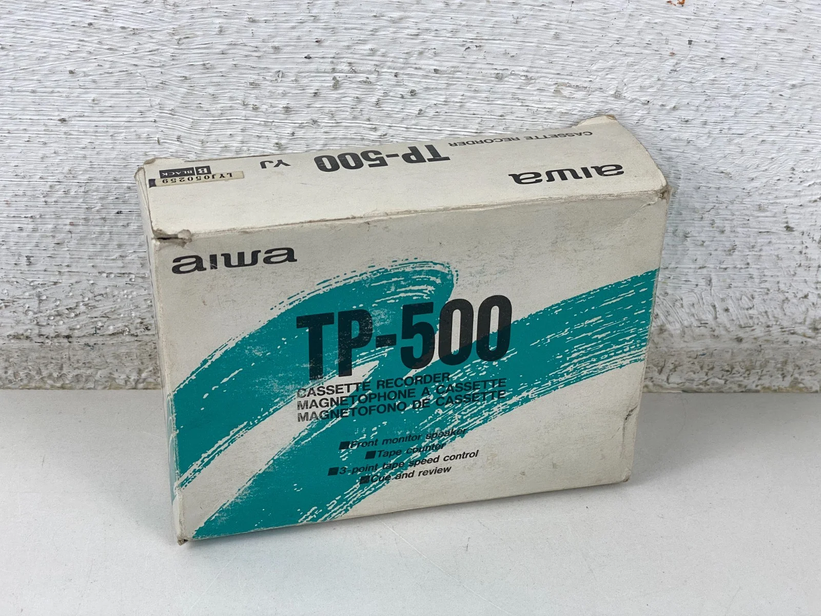 Aiwa TP-500 Stereo Cassette Player Recorder Walkman