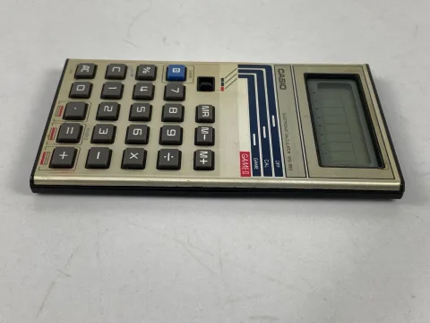 Casio MG-885 Game & Calculator