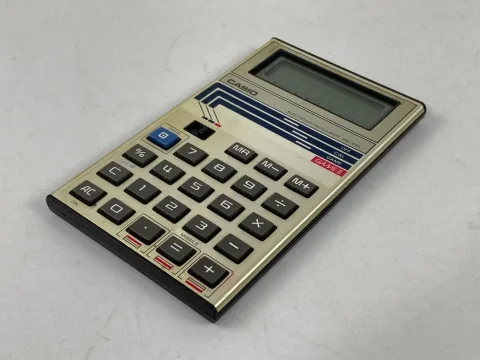 Casio MG-885 Game & Calculator