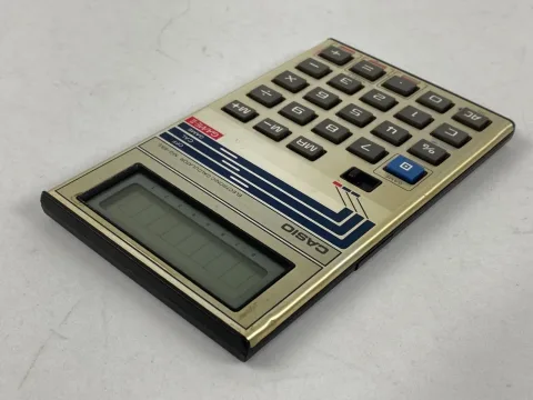 Casio MG-885 Game & Calculator