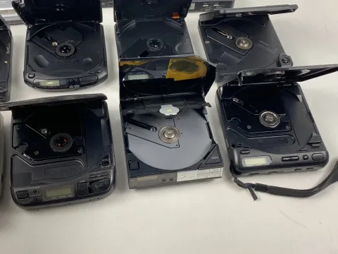 Sony Discman Philips Portable CD Sony D-99 / DT-66 / D-22 / D- 11 (Lot 11)Parts