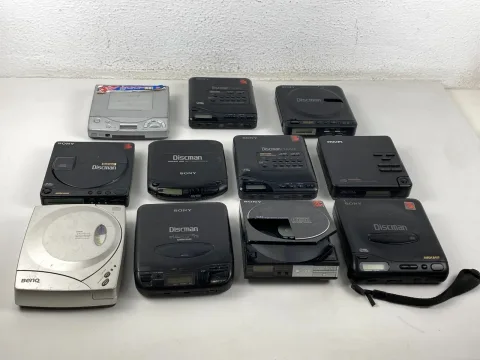 Sony Discman Philips Portable CD Sony D-99 / DT-66 / D-22 / D- 11 (Lot 11)Parts