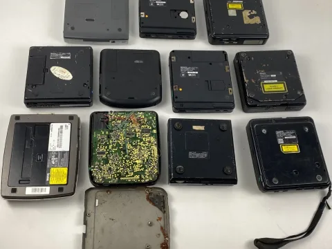 Sony Discman Philips Portable CD Sony D-99 / DT-66 / D-22 / D- 11 (Lot 11)Parts
