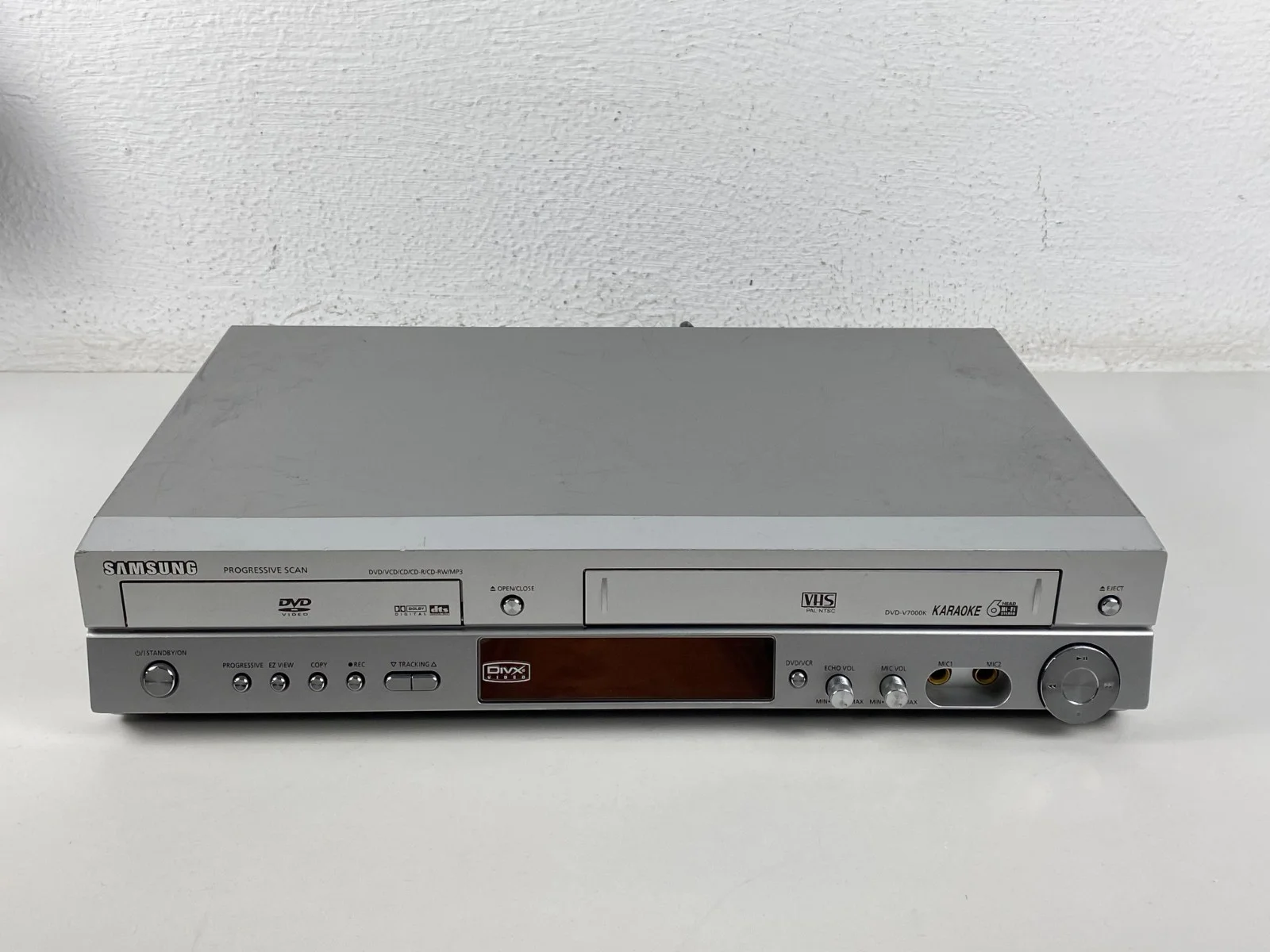 Samsung DVD-V7000K VCR DVD VHS Video Cassette Player Combo Ntsc
