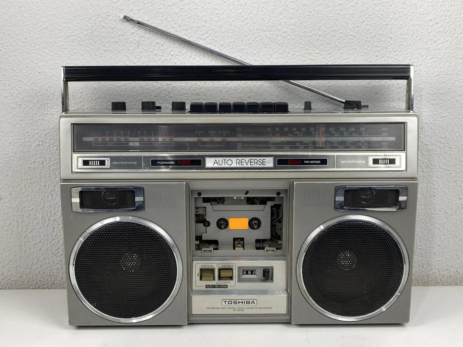 Toshiba RT-8290S Stereo Boombox Cassette Recorder Player Radio