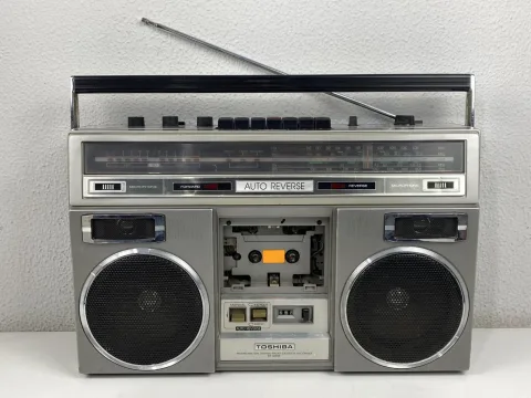 Toshiba RT-8290S Stereo Boombox Cassette Recorder Player Radio