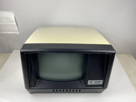 BeeHive DM5A Terminal Computer 1981