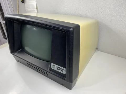 BeeHive DM5A Terminal Computer 1981