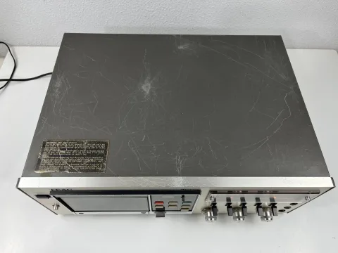 Teac A-700 - Stereo Cassette Deck Recorder