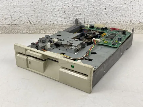 Samsung SFD-560D 5.25" PC Floppy Disk Drive 1.2MB FDD