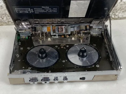 Sony WM-103 Walkman Cassette Player