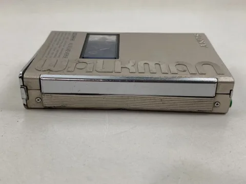 Sony WM-103 Walkman Cassette Player