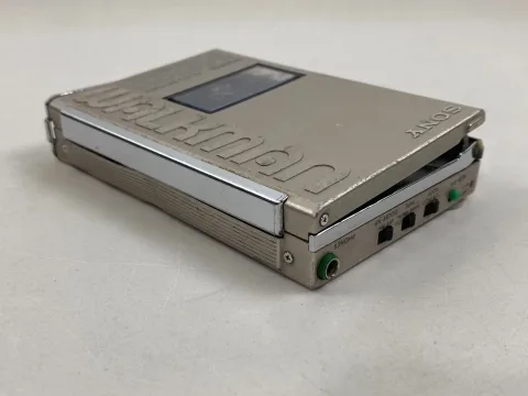Sony WM-103 Walkman Cassette Player