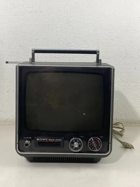 Sony Solid State Television Portable TV-112UM UHF / VHF 70s