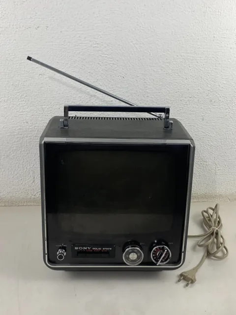 Sony Solid State Television Portable TV-112UM UHF / VHF 70s