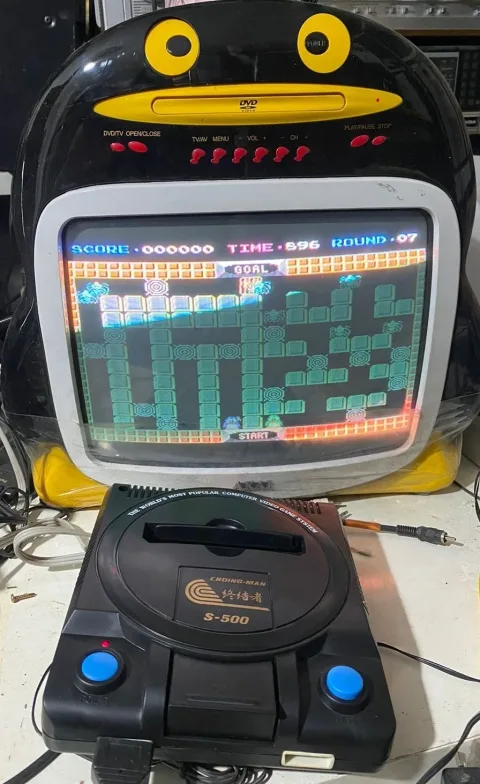 Terminator Ending-Man Computer Video Game Famiclone S-500 Console