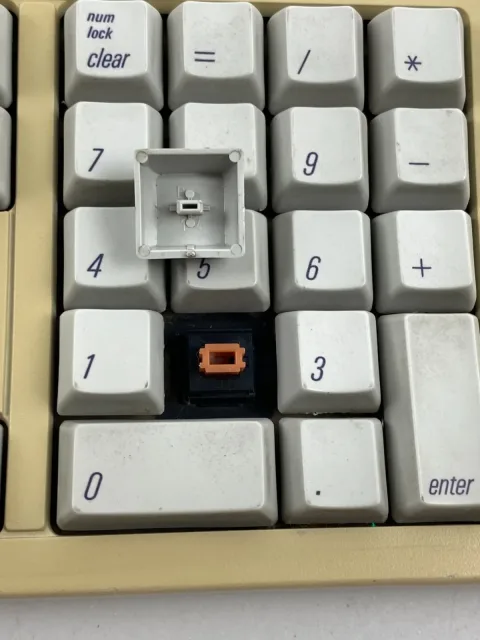 Apple Macintosh II Extended Family Keyboard M0115 Alps Orange Arabic Key