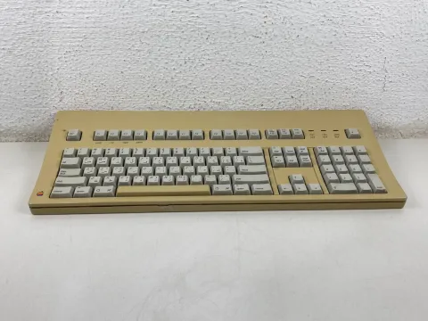 Apple Macintosh II Extended Family Keyboard M0115 Alps Orange Arabic Key
