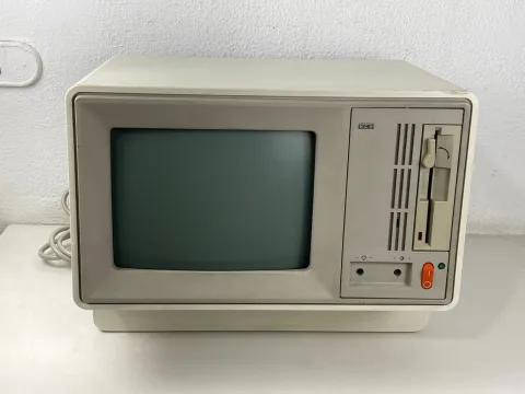 Computer NCR Decision Mate V Model 1103-65598