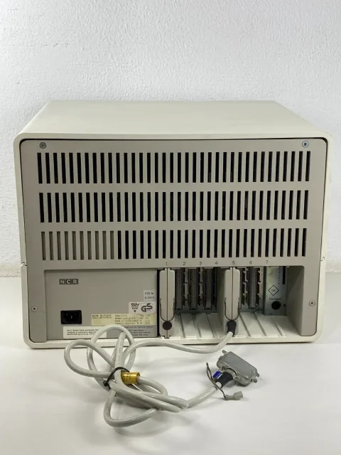 Computer NCR Decision Mate V Model 1103-65598
