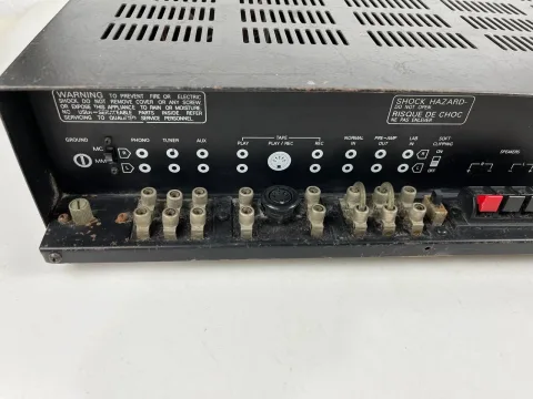 Integrated Amplifier NAD 3020A Series 20