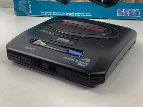 Sega mega drive 2 16-Bit 18 games inside Console