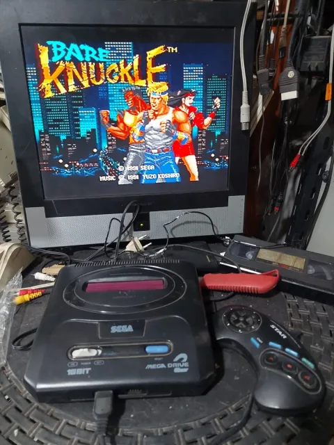Sega mega drive 2 16-Bit 18 games inside Console