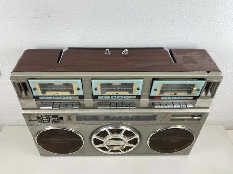 Triple Sterio Radio Cassette Recorder Boombox