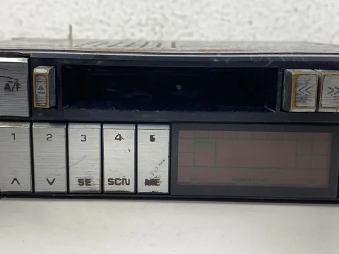 Clarion PA-9035A cassette car stereo