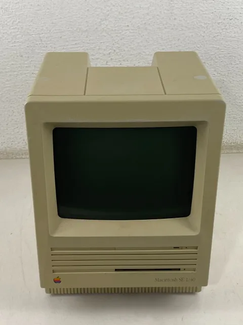 Apple Macintosh SE 1/40 M5011 Computer