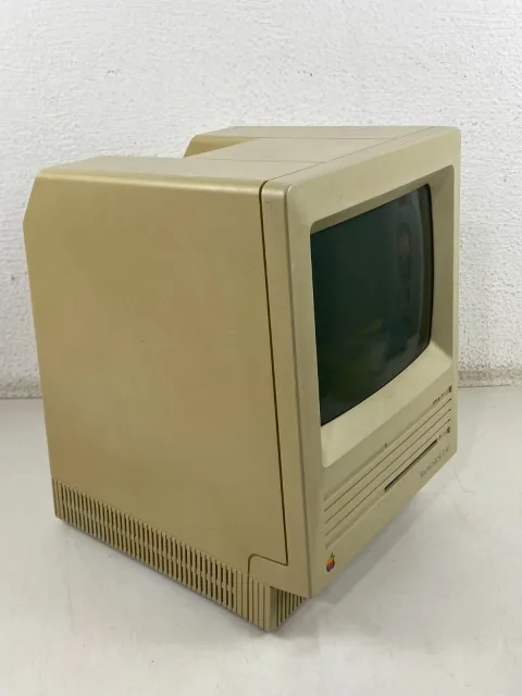 Apple Macintosh SE 1/40 M5011 Computer